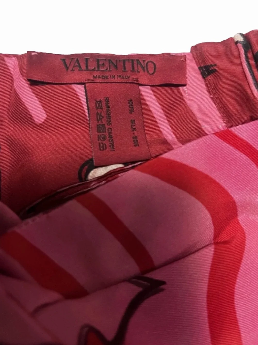 NEW Valentino Lipstick Print Silk Headband Scarf 💄